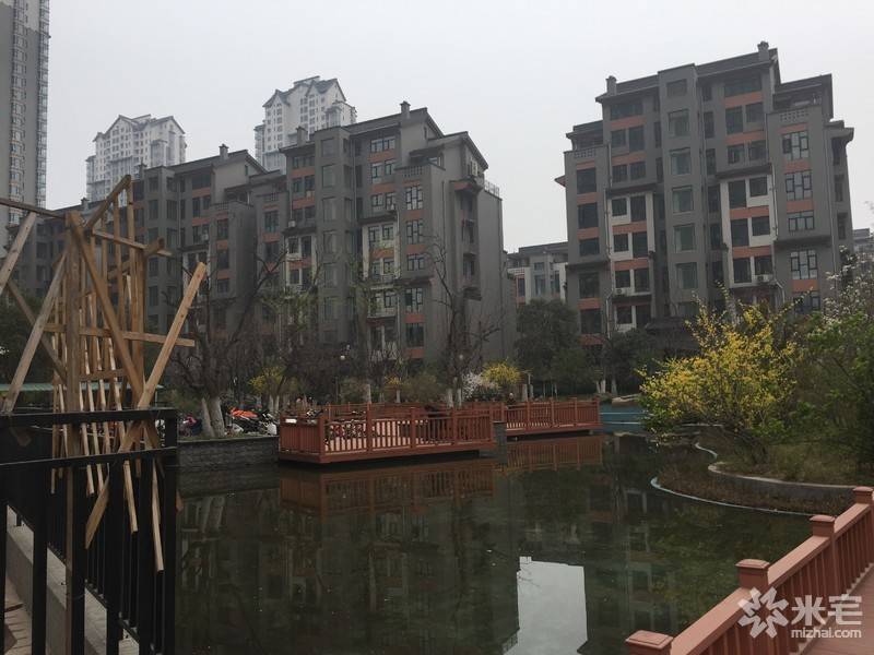 亚星江南小镇